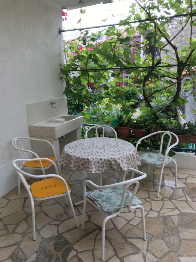 Apartman Dvor Макарська Екстер'єр фото