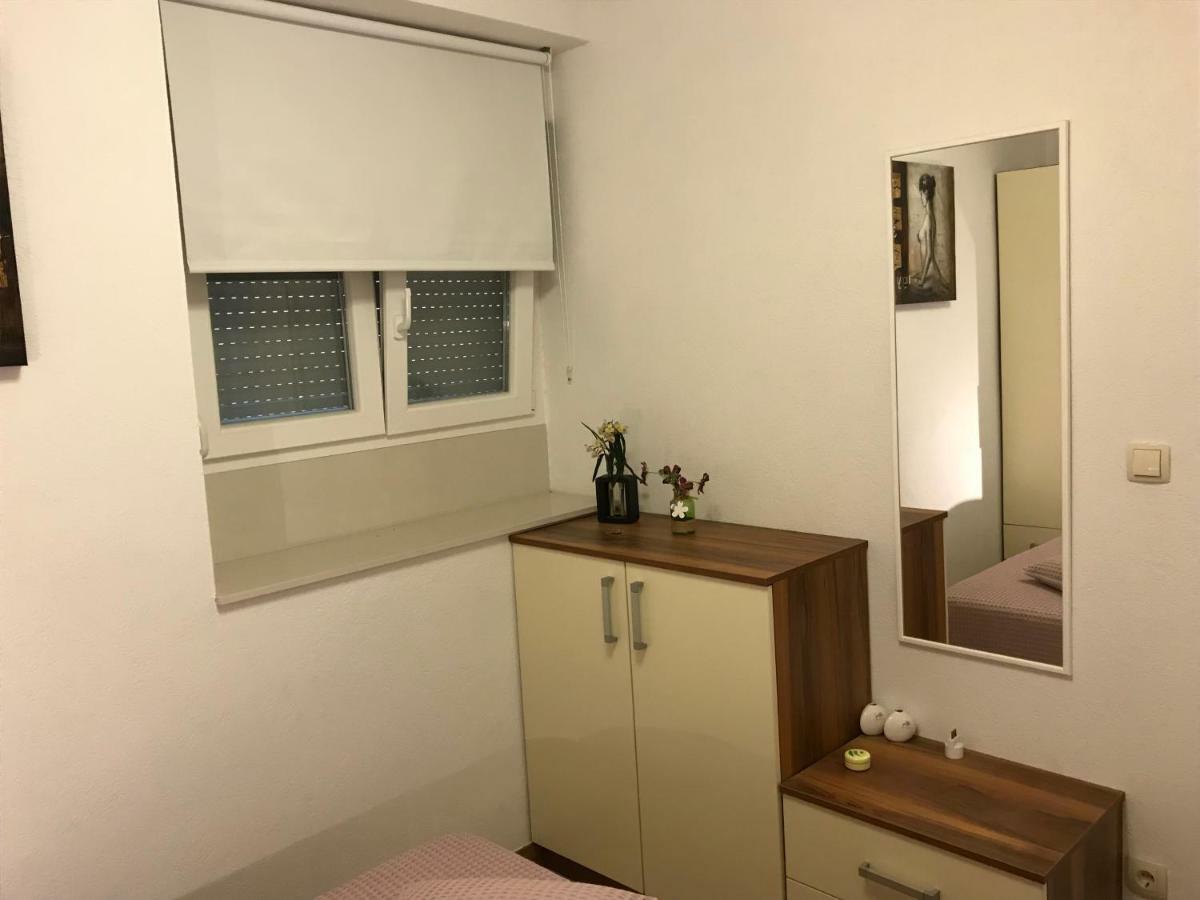 Apartman Dvor Макарська Екстер'єр фото